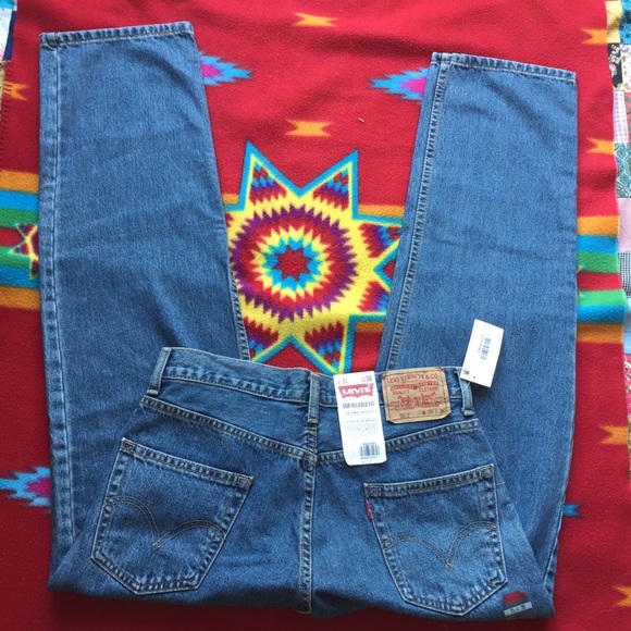 NWT Levis 550 Relaxed Fit Tapered Leg Jeans 31/30 - Picture 2 of 7
